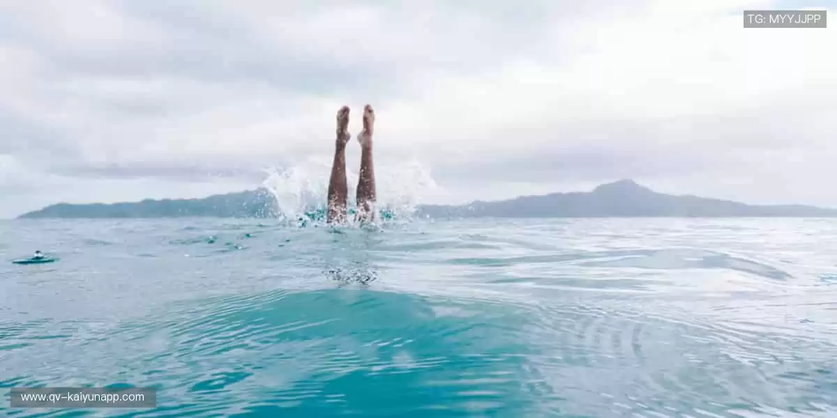 「从草根到巅峰，每一份坚持都值得被记录！📸上传你的故事，赢取专属奖励！」